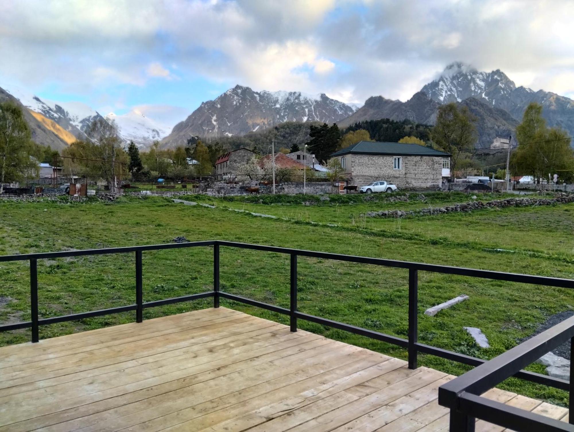 Kazbegi Cottage Memo Exterior photo