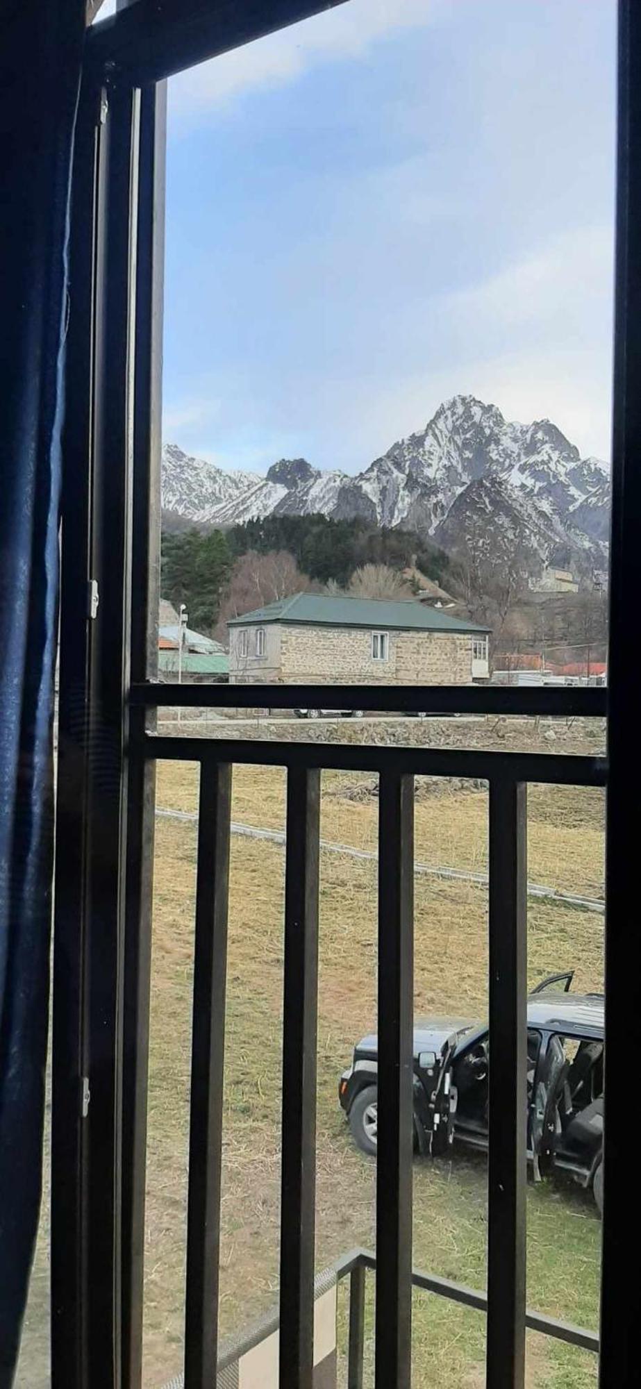 Kazbegi Cottage Memo Exterior photo