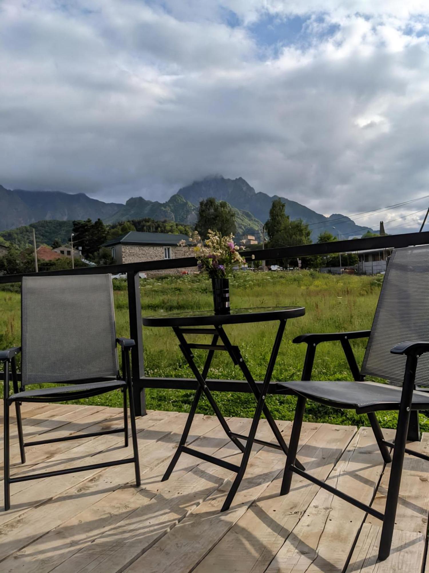 Kazbegi Cottage Memo Exterior photo